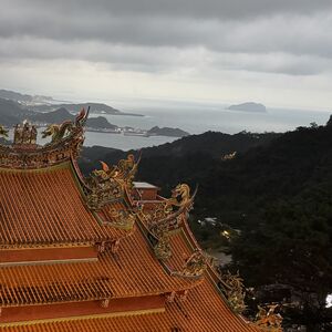 Jiufen: view of the Keelung Islet and Yehliu way in the mist