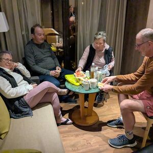 Hanging out in Chau-wen's room